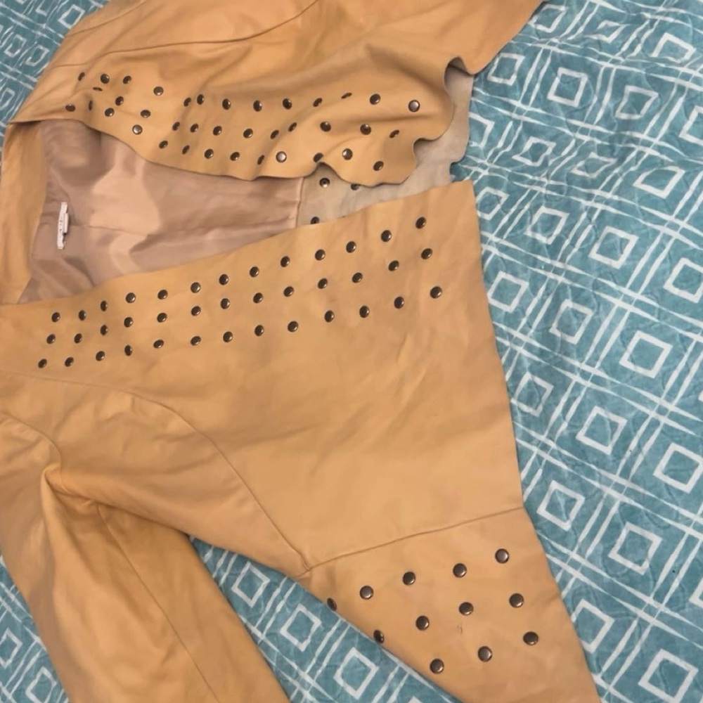 Cache Beige Jacket - image 1